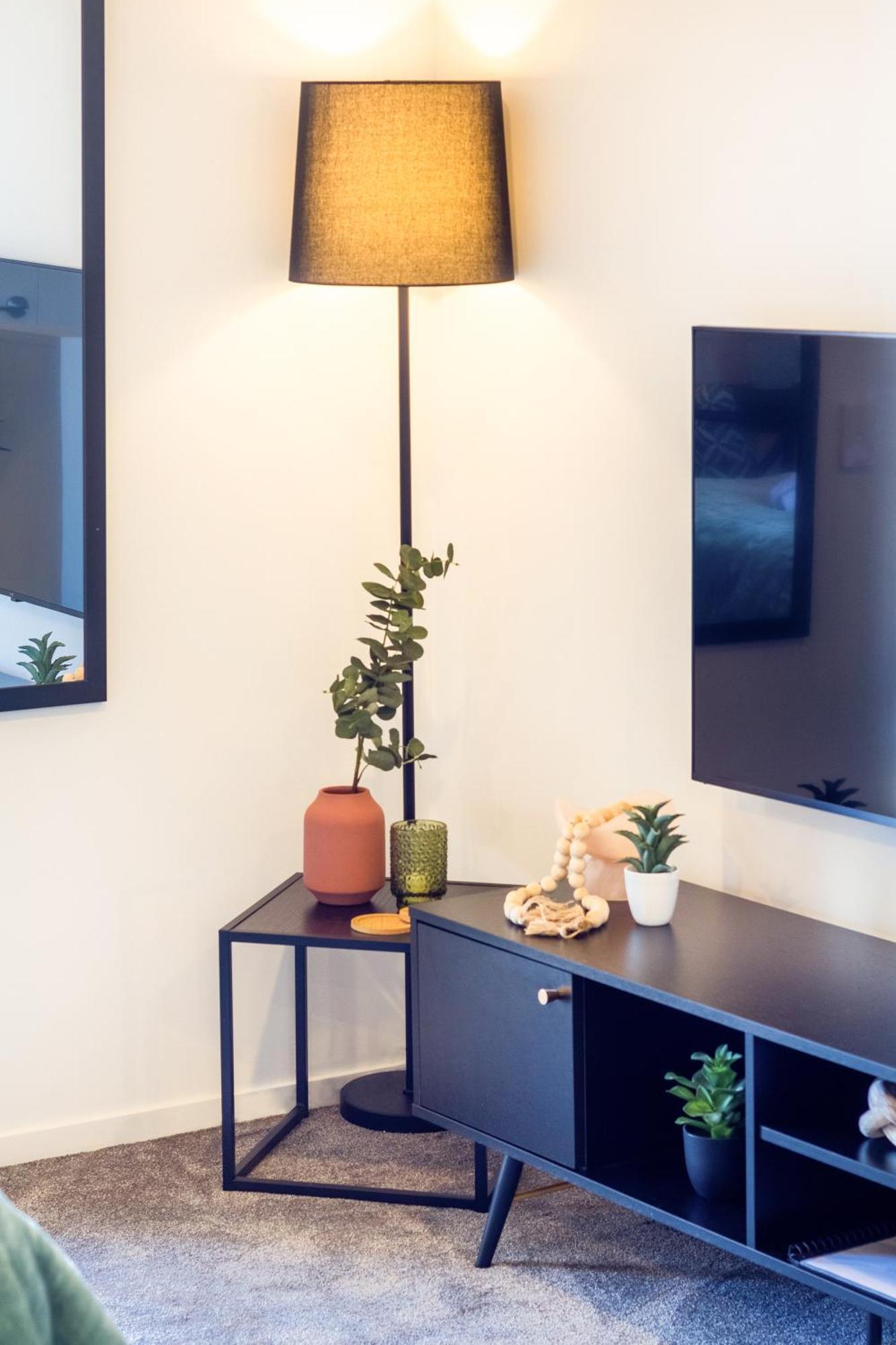 City Living: Upper Studio Haven On Wilmer Christchurch Exterior photo