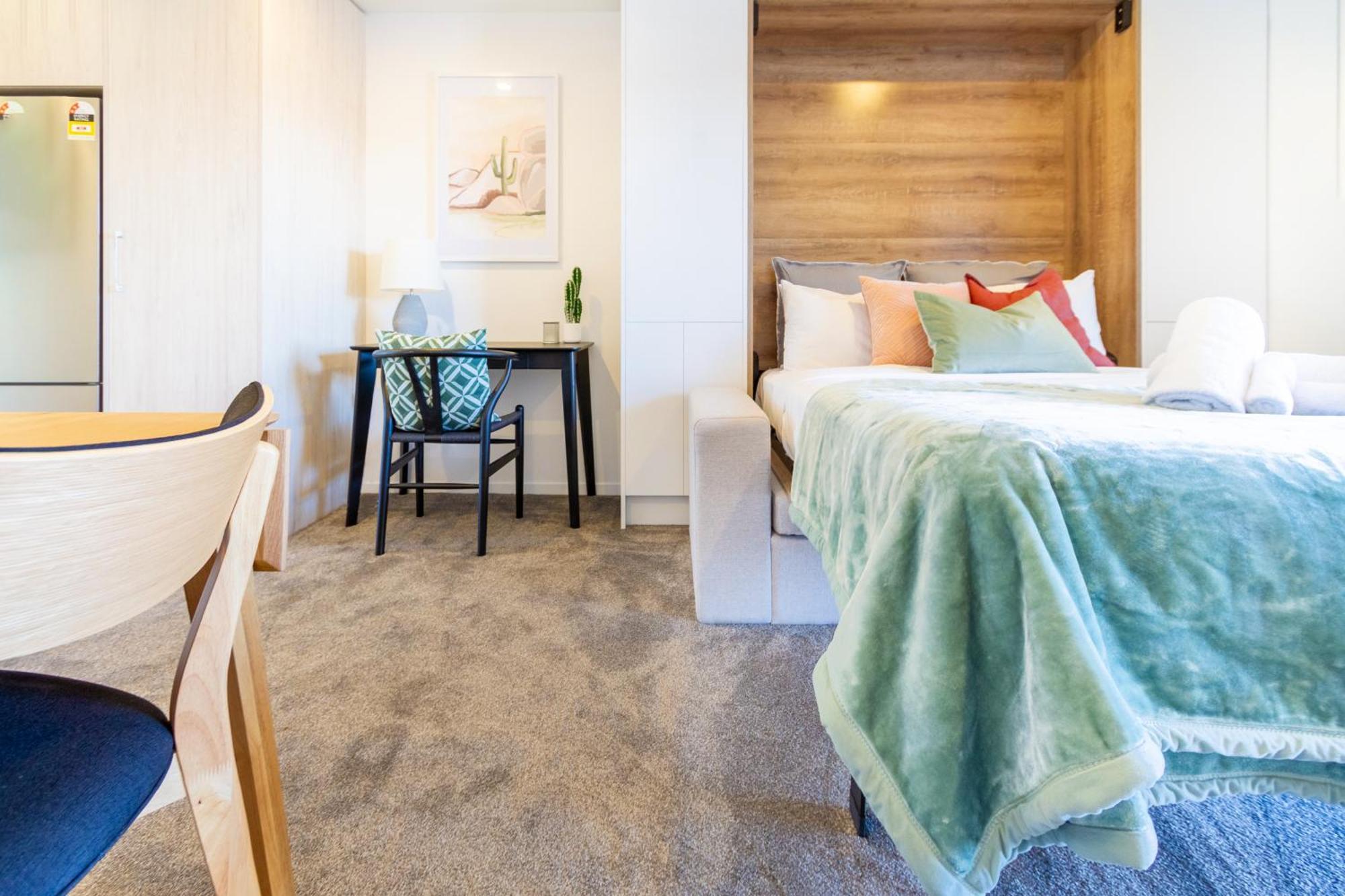 City Living: Upper Studio Haven On Wilmer Christchurch Exterior photo